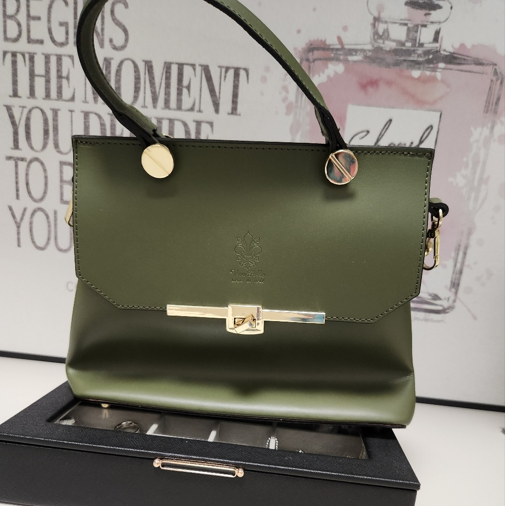 Hand Bag - Picture 2 of 4